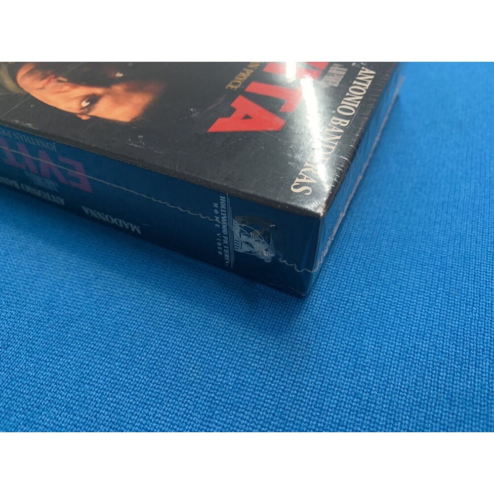 Evita VHS Movie Tape featuring Madonna, Antonio Banderas, Jonathan Pryce - Picture 11 of 12